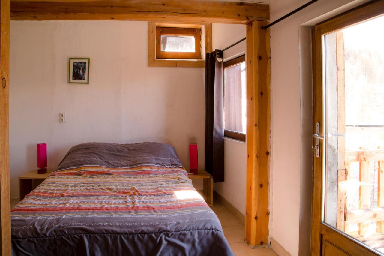 Gite Chalet La Vie Sauvage Prat-Hauts Buitenkant foto